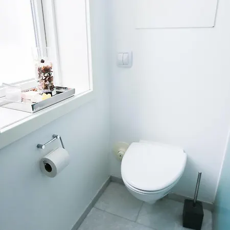 Beautiful High-end With Huge Balcony Apartman